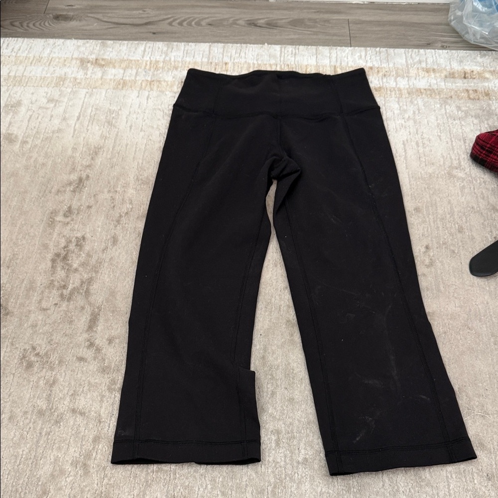 Women’s lululemon Capri Leggings